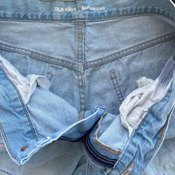 OLD NAVY SIZE 12 BOYFRIEND SHORT - Picture 12 of 15